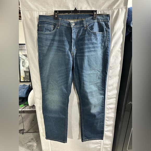 Men’s Levi Strauss Medium Wash Straight Leg Jeans 38X30 Denim Casual - Picture 2 of 6